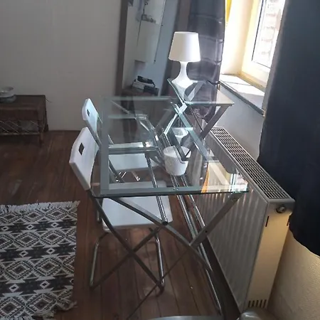 Room In Guest Room - Pretty Townhouse With A Large Terrace And A Large Garden Free Breakfast Πανσιόν Herstal